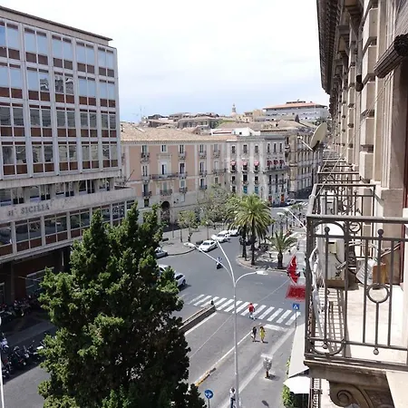Les Maisons Palazzo Beneventano Catania